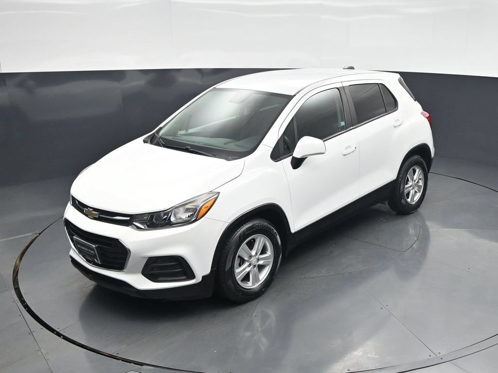 Used 2021 Chevrolet Trax LS w/ Tint and Cruise Package FWD image 37