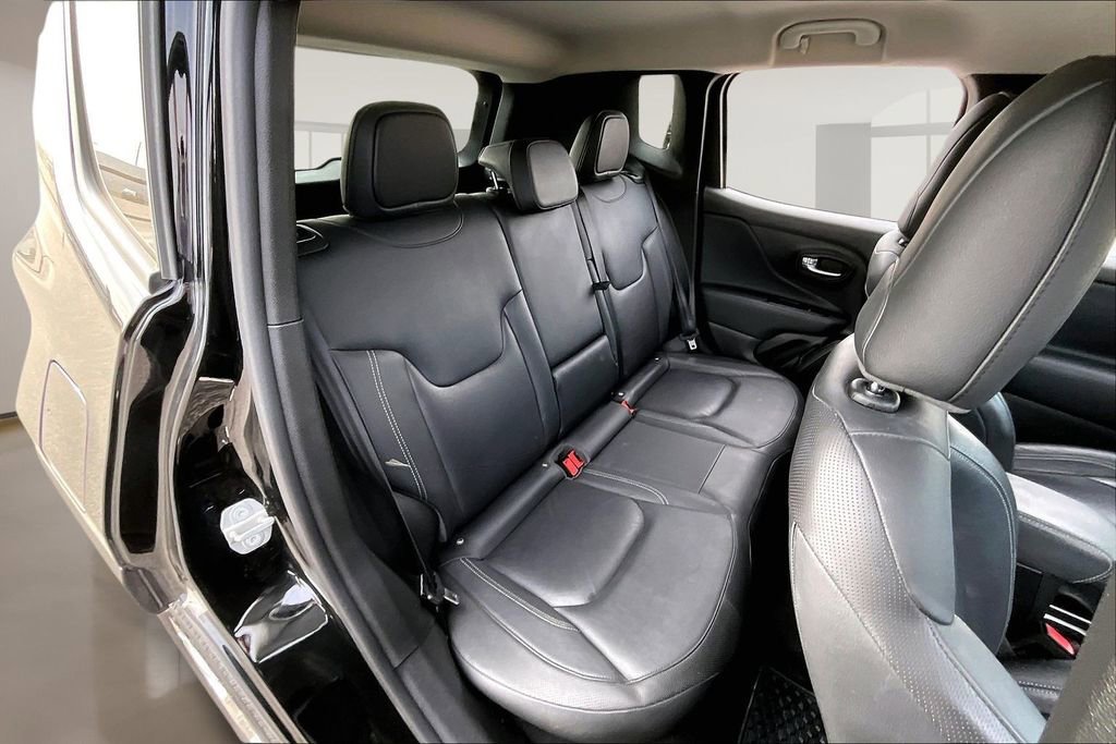 Used 2022 Jeep Renegade Limited image 26