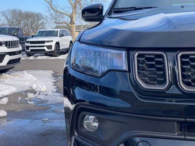 New 2026 Jeep Compass Latitude w/ Sun and Sound Group AWD/4WD image 9