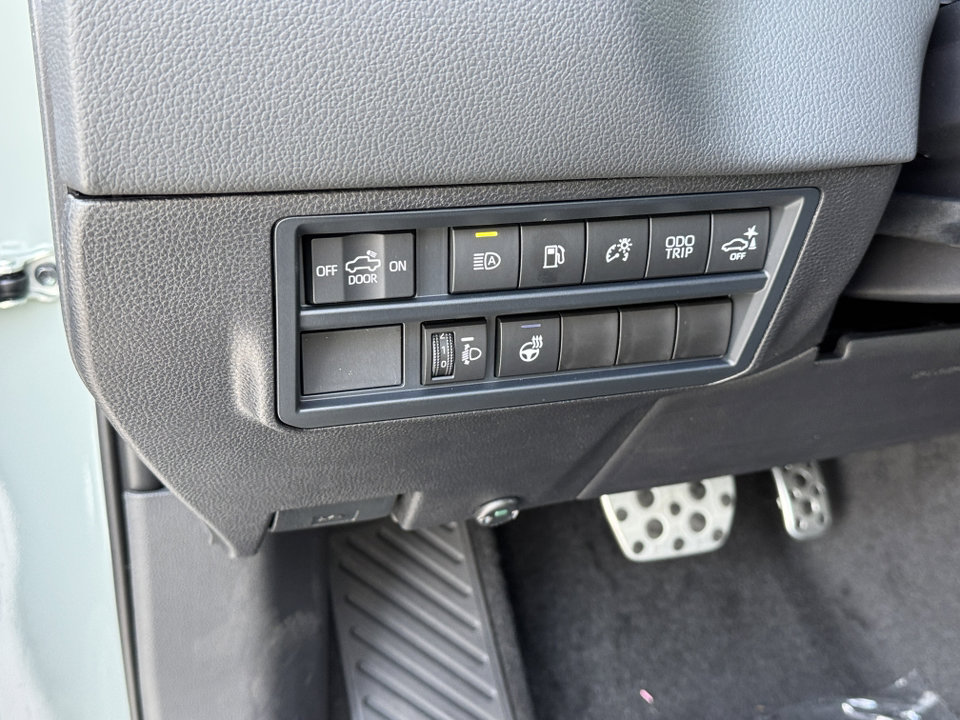 New 2026 Toyota Tundra Limited image 17