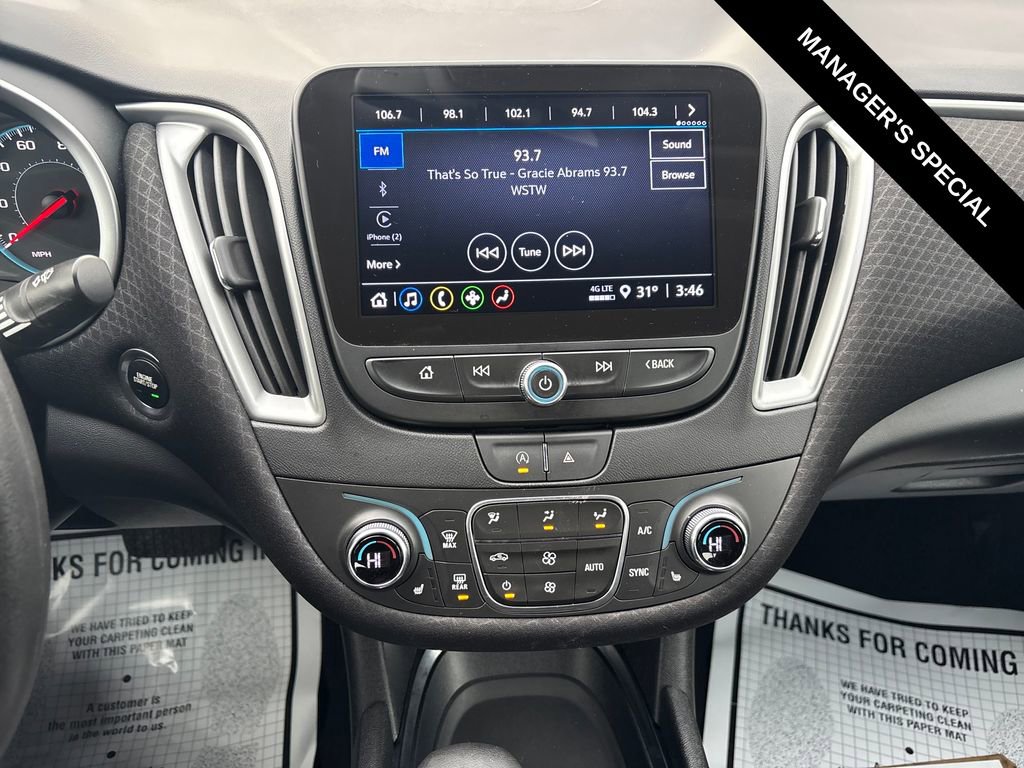 Used 2024 Chevrolet Malibu LT image 21