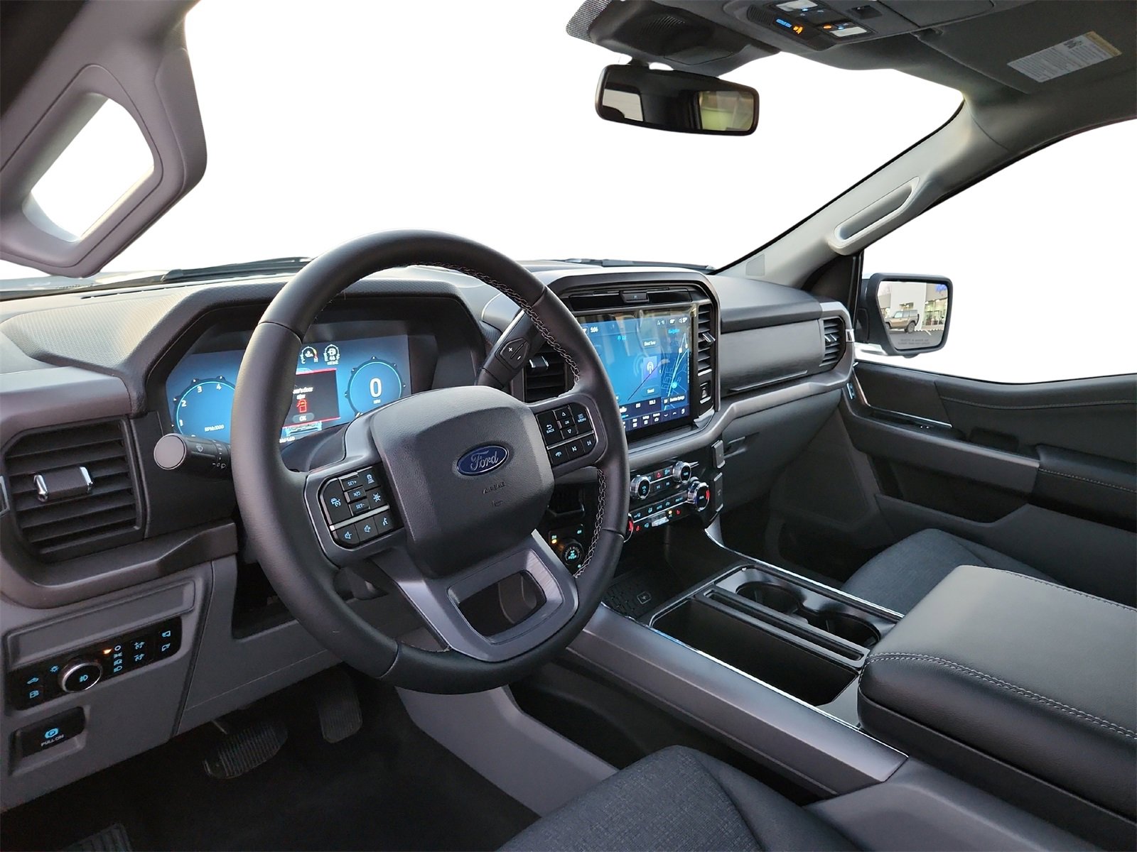 New 2025 Ford F150 XLT w/ Equipment Group 302A MID image 9