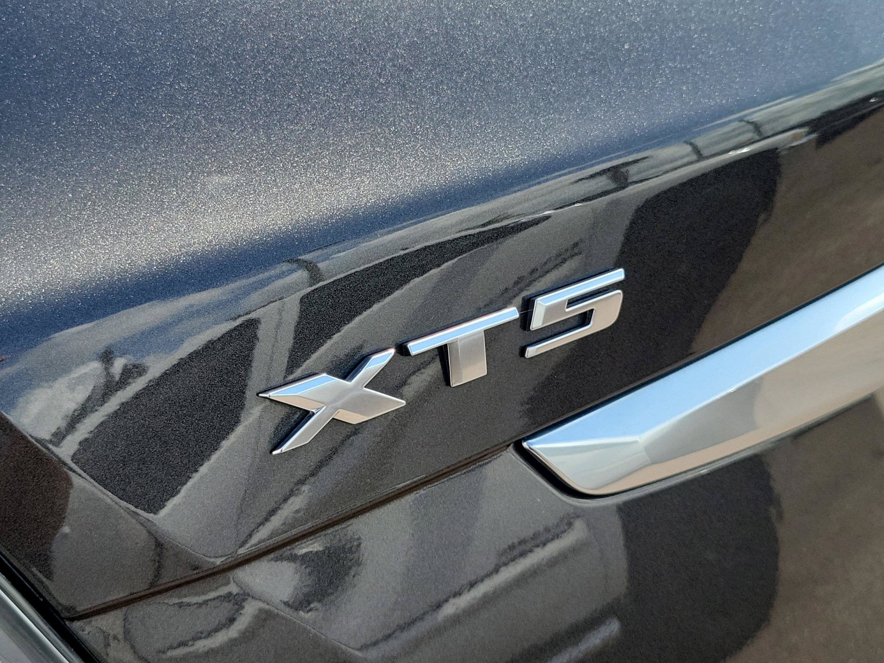 Used 2019 Cadillac XT5 Luxury FWD image 30