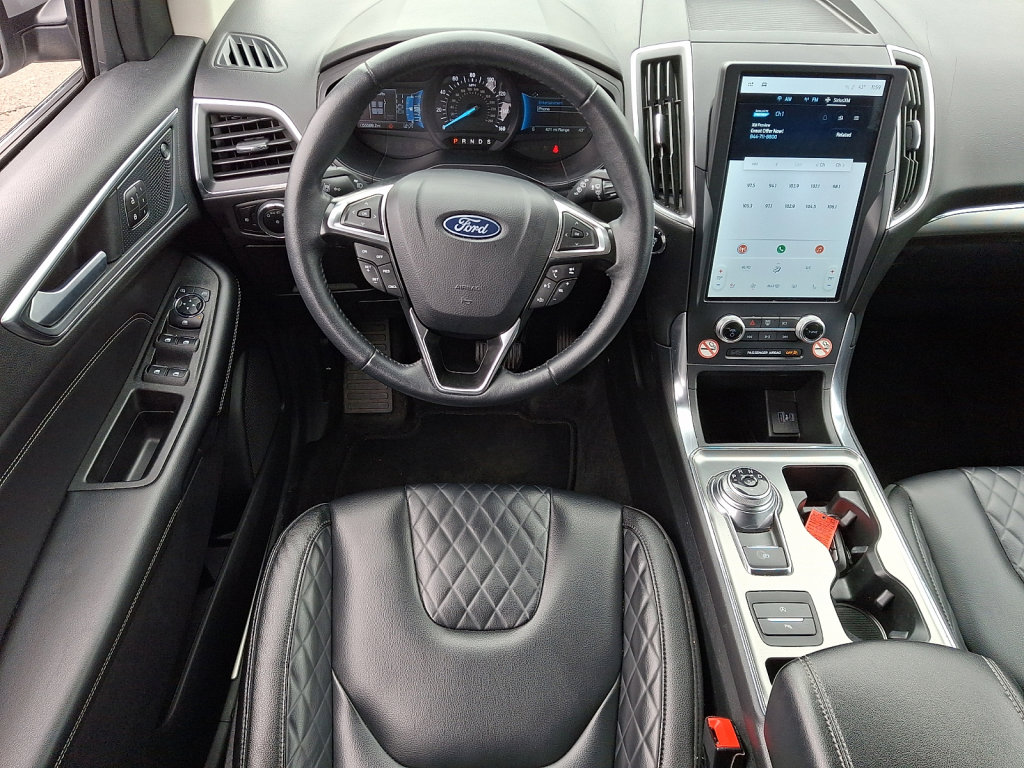 Used 2024 Ford Edge Titanium image 22