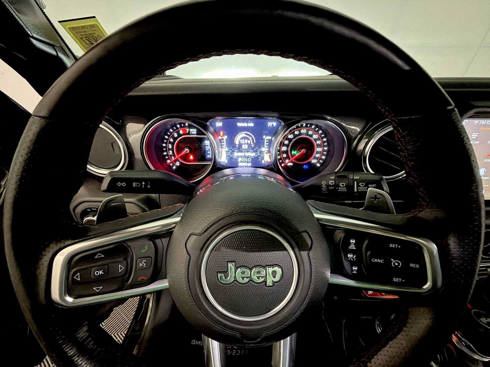 Used 2021 Jeep Wrangler Unlimited Rubicon AWD/4WD image 13