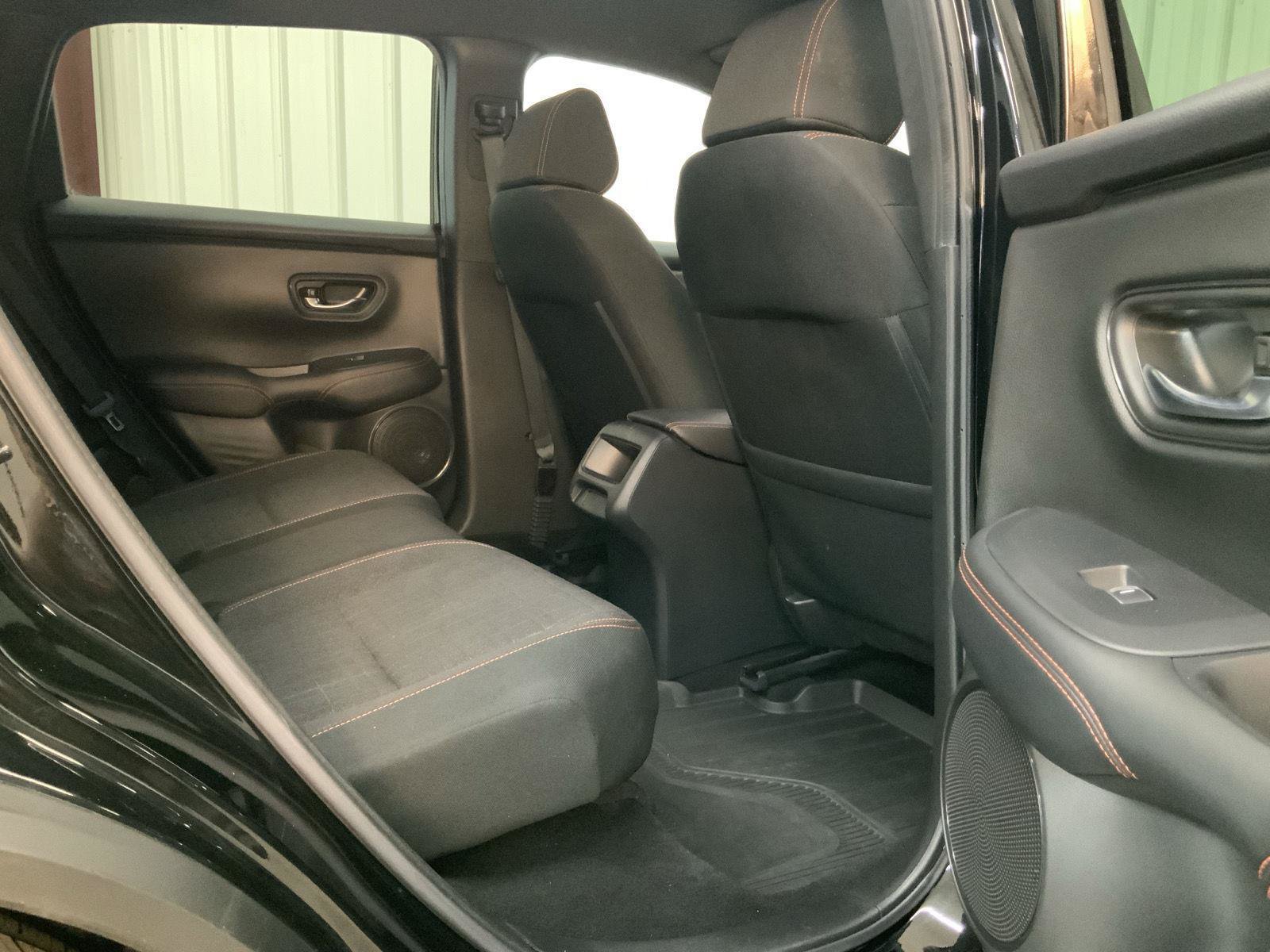 Used 2023 Honda HR-V Sport image 35