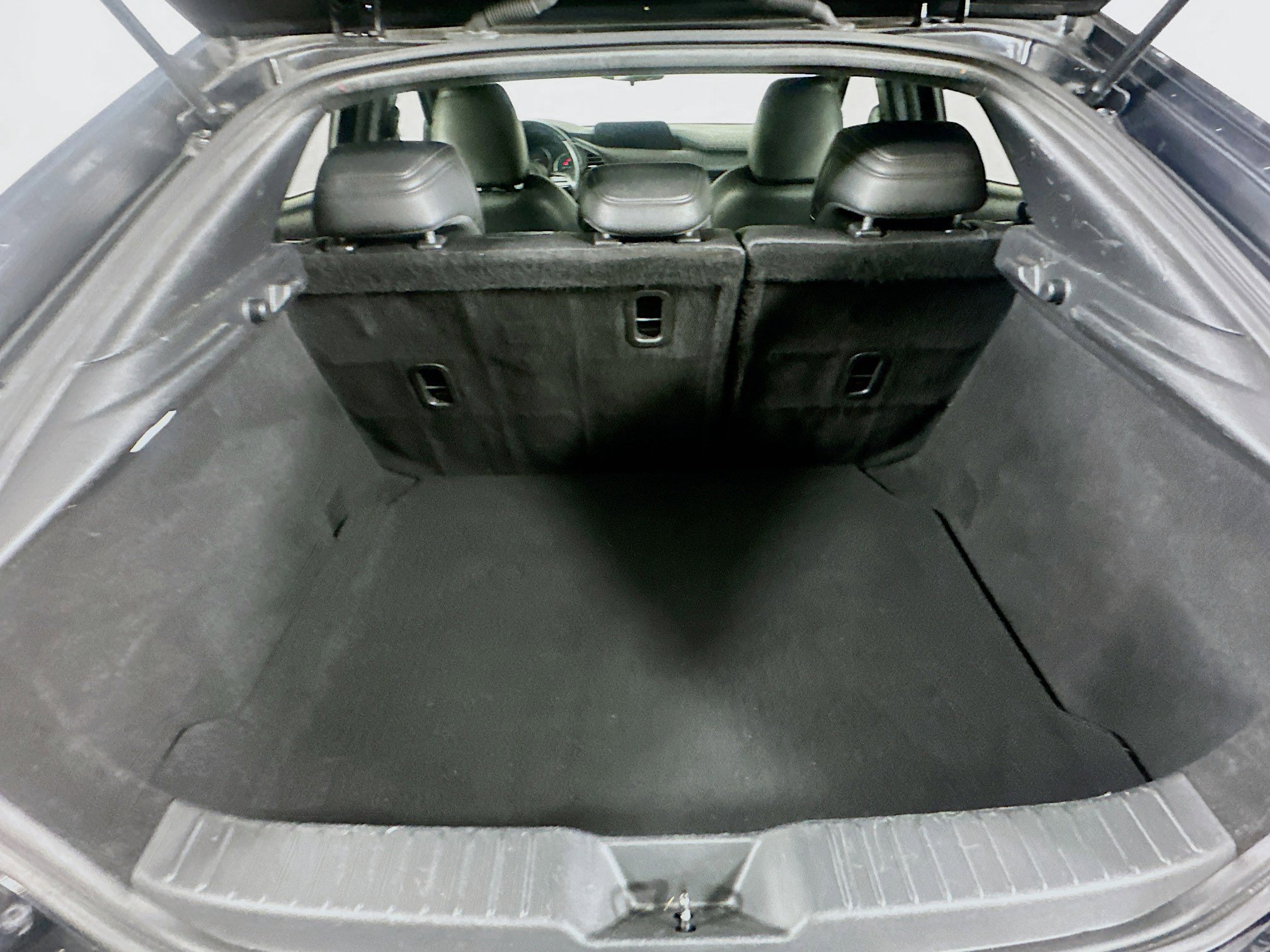 Used 2021 MAZDA MAZDA3 s FWD image 27
