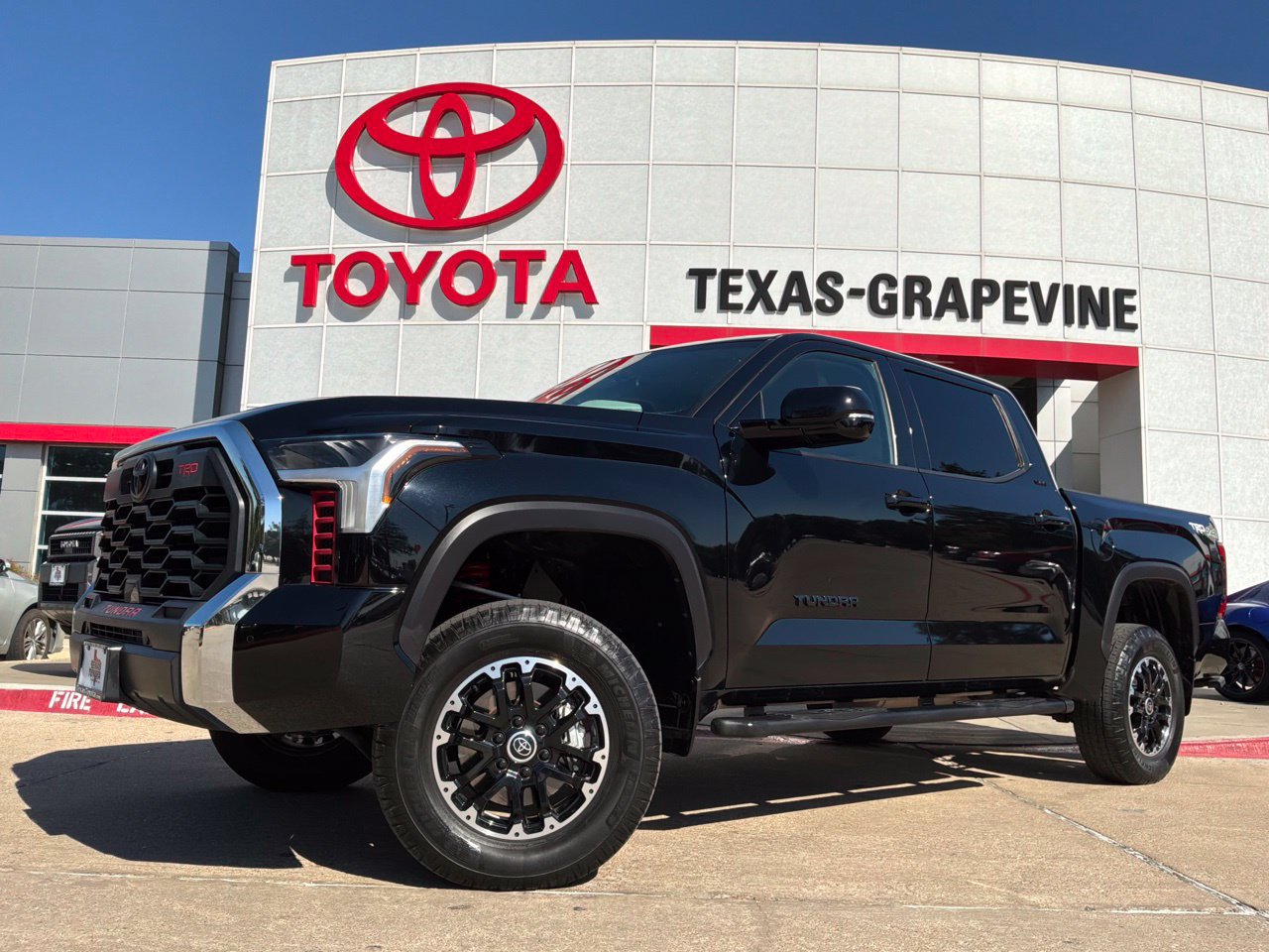 Used 2024 Toyota Tundra SR5 w/ TRD Off-Road Premium Package AWD/4WD image 2