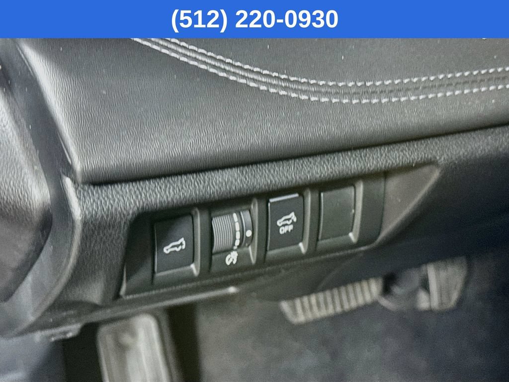 Used 2024 Subaru Outback Touring AWD/4WD image 11