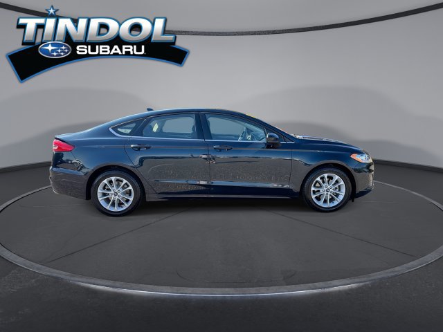 Used 2020 Ford Fusion SE FWD image 9