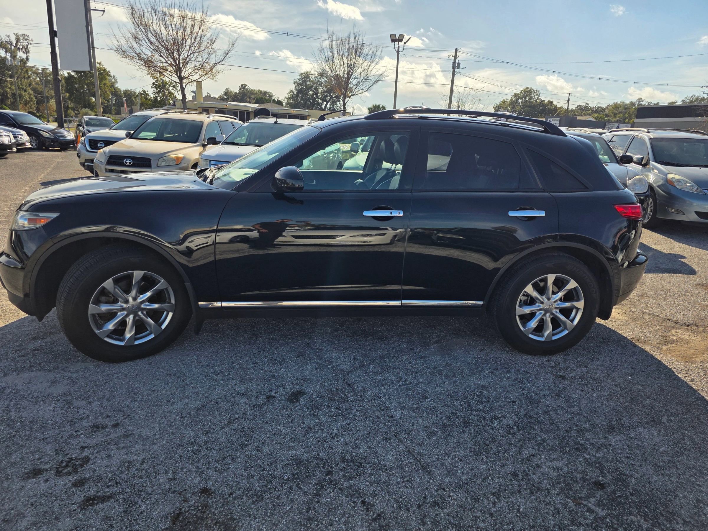 Used 2008 INFINITI FX35 AWD w/ Touring Pkg image 4