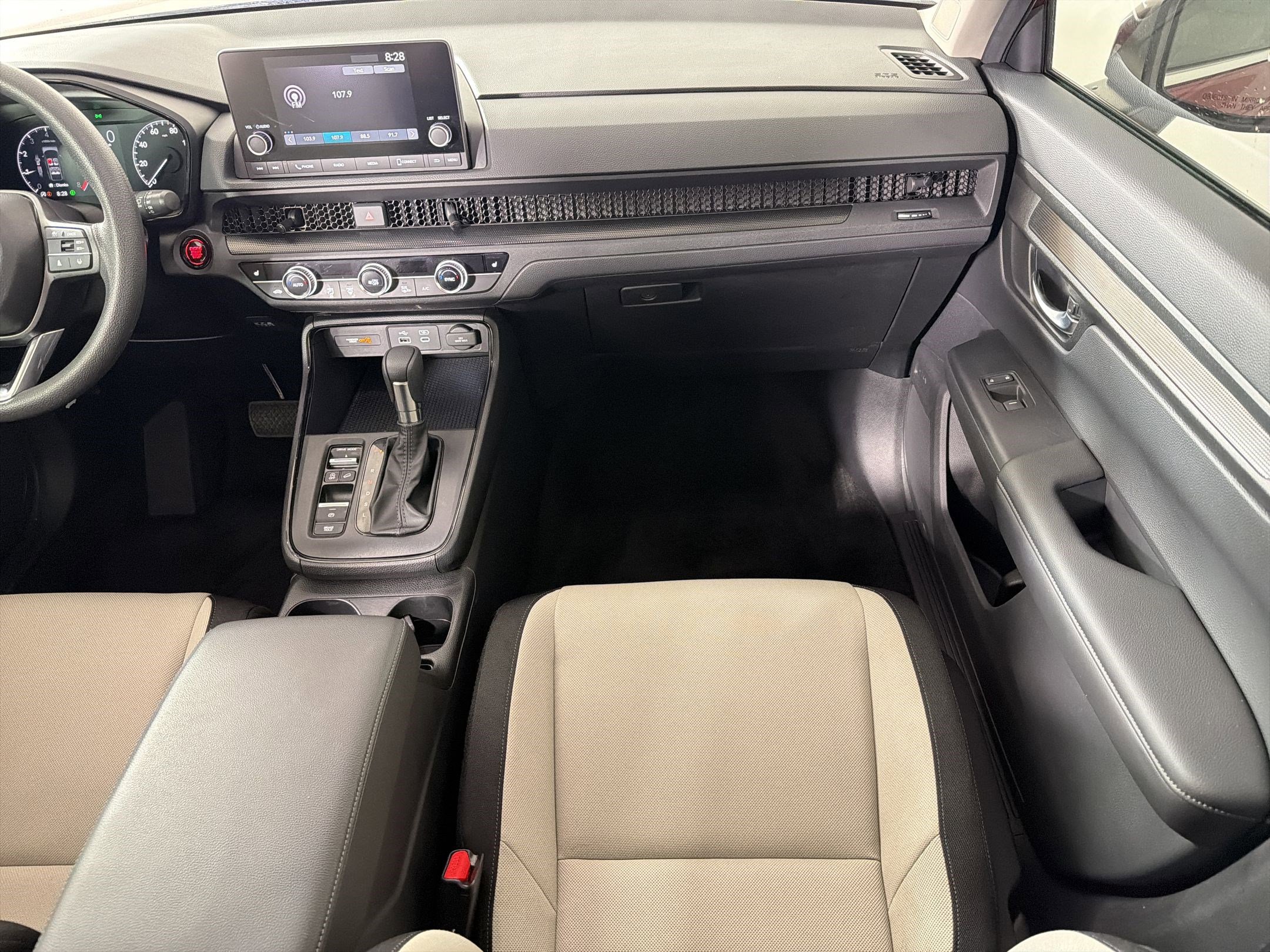 Certified 2025 Honda CR-V EX image 29