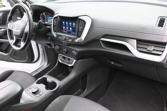 Used 2023 GMC Terrain SLE w/ Driver Convenience Package FWD image 29