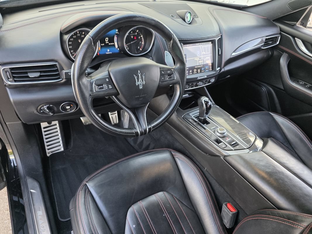 Used 2017 Maserati Levante S AWD/4WD image 10