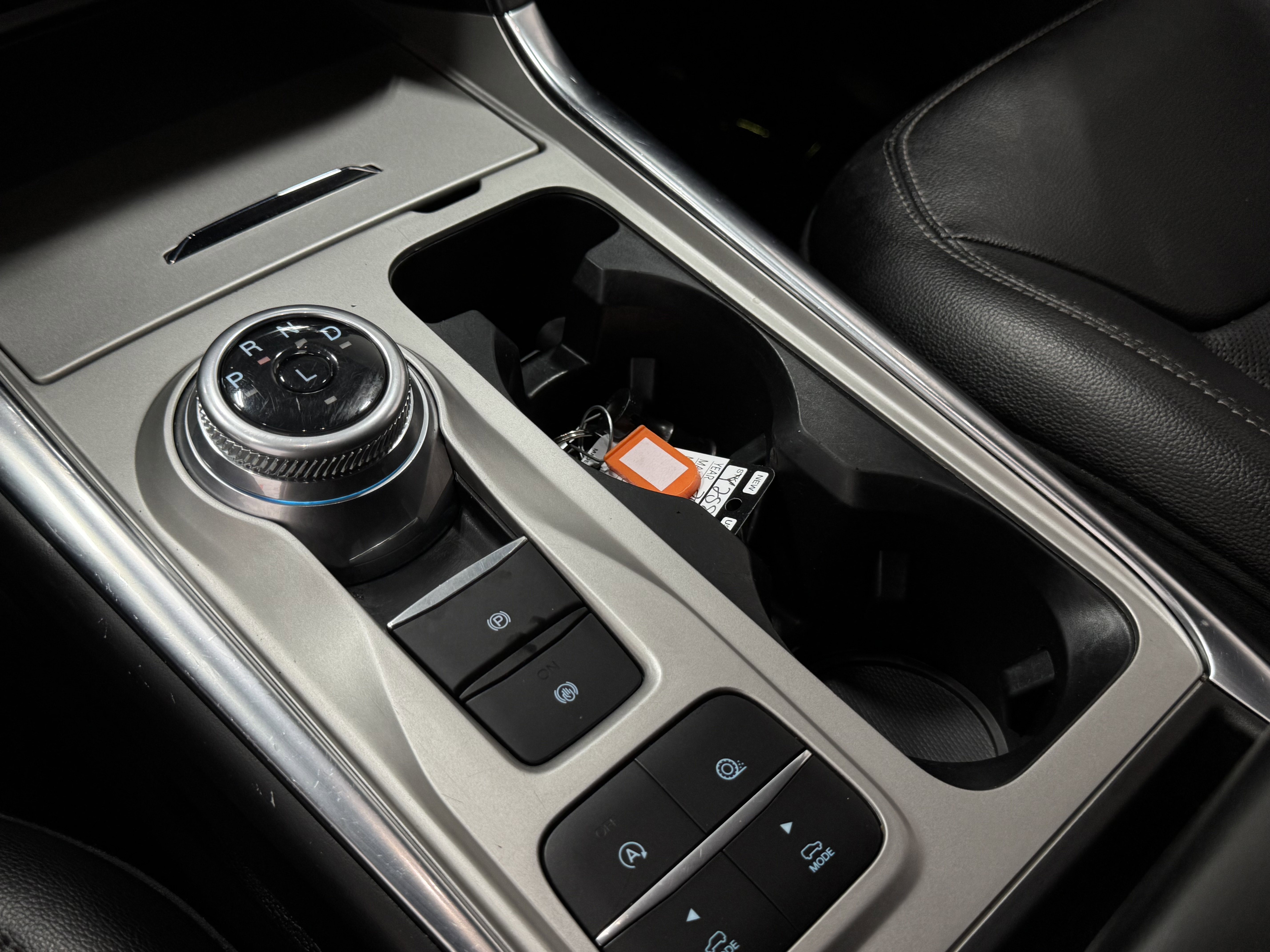 Used 2024 Ford Explorer Limited image 30