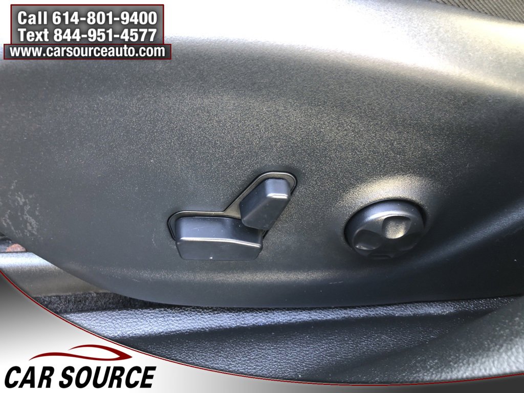 Used 2018 Jeep Cherokee Latitude Plus w/ Cold Weather Group image 15