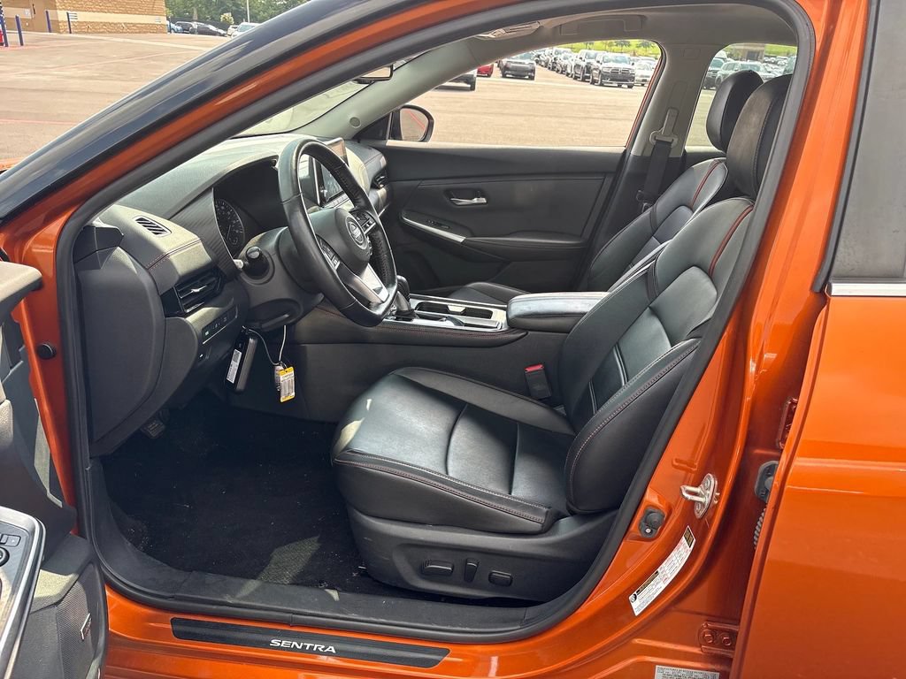 Used 2021 Nissan Sentra SR w/ SR Premium Package FWD image 8