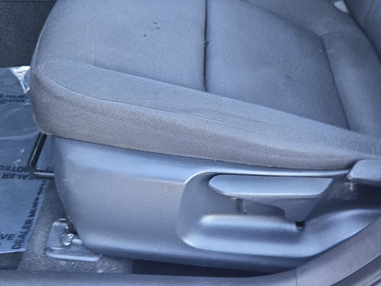 Used 2024 Toyota Corolla LE FWD image 29