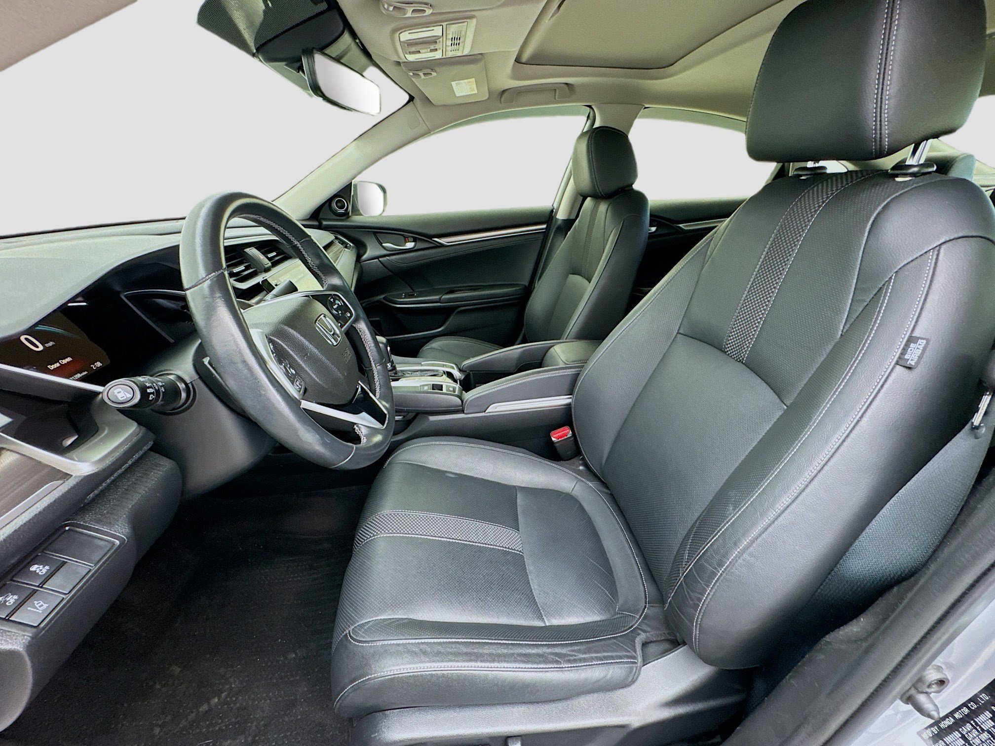 Used 2019 Honda Civic Touring image 13