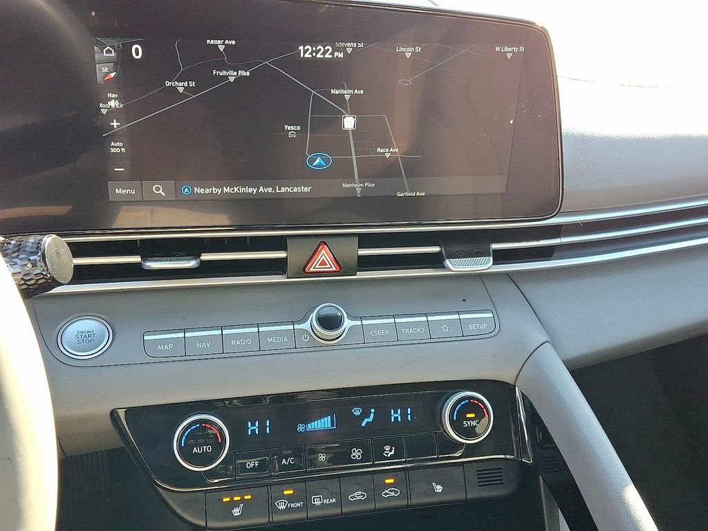 Used 2023 Hyundai Elantra SEL w/ Convenience Package image 15