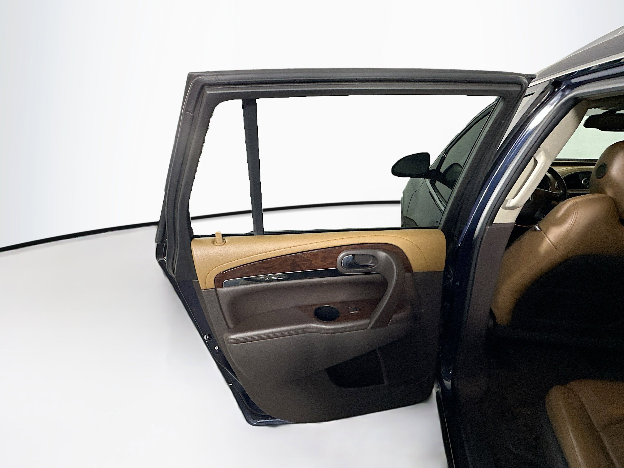 Used 2016 Buick Enclave Leather image 25
