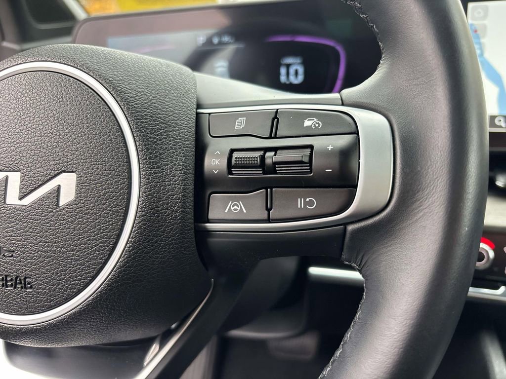 Used 2025 Kia Sportage X-Line w/ Premium Package image 16