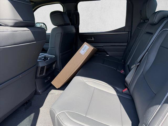 New 2026 Toyota Tundra Limited AWD/4WD image 8