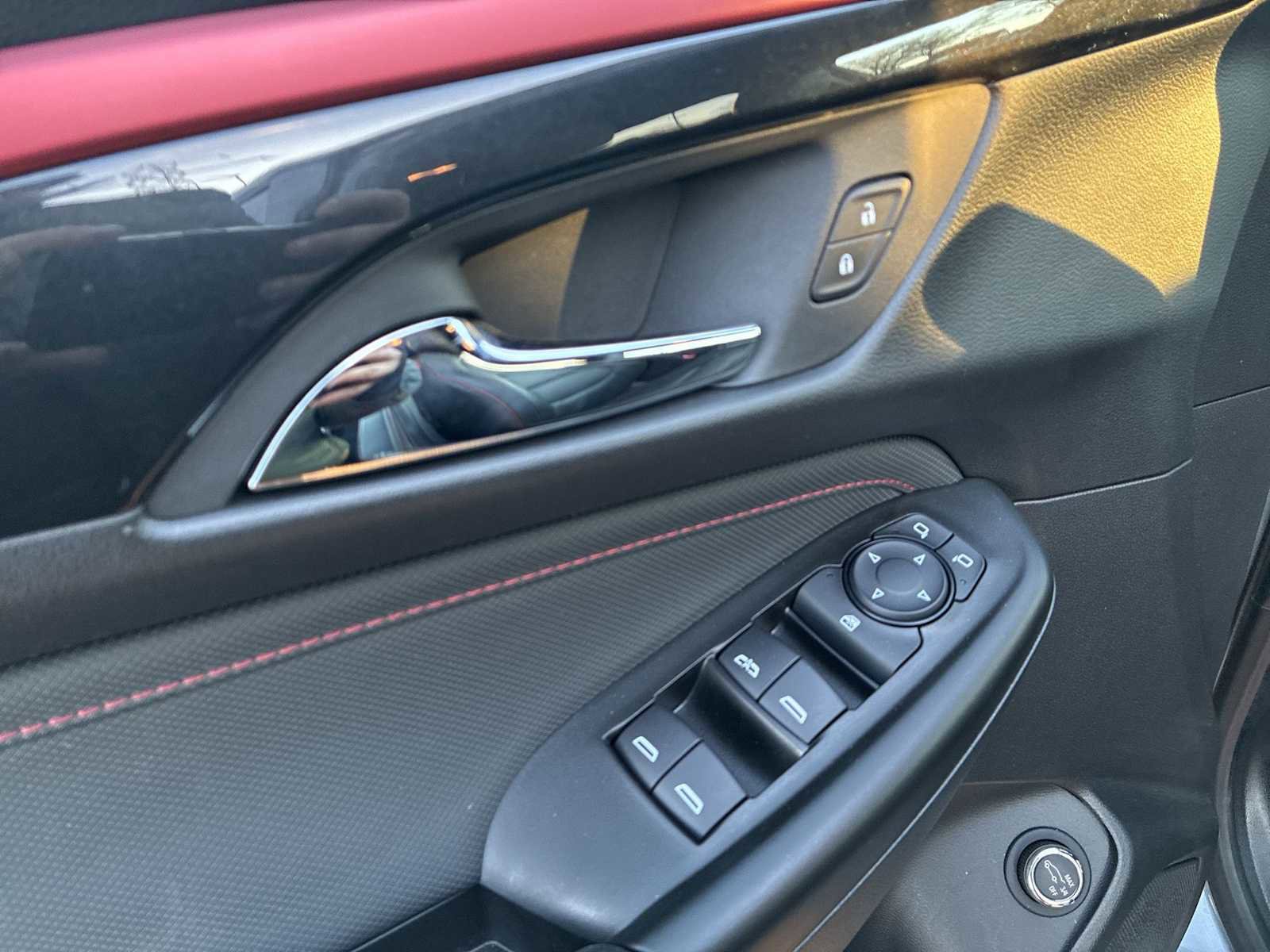 Used 2024 Chevrolet TrailBlazer RS w/ Convenience Package image 22