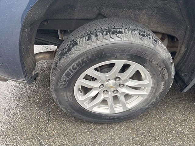 Used 2021 Chevrolet Silverado 1500 LT w/ Bed Protection Package image 9