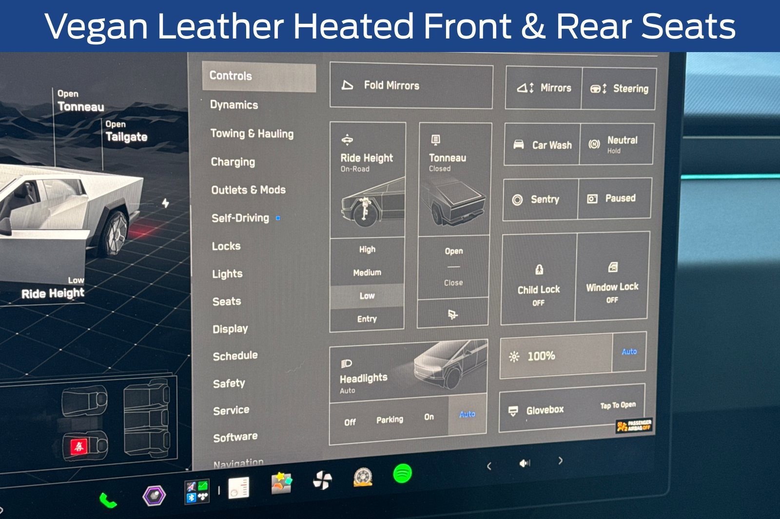 Used 2025 Tesla Cybertruck AWD Crew Cab image 29