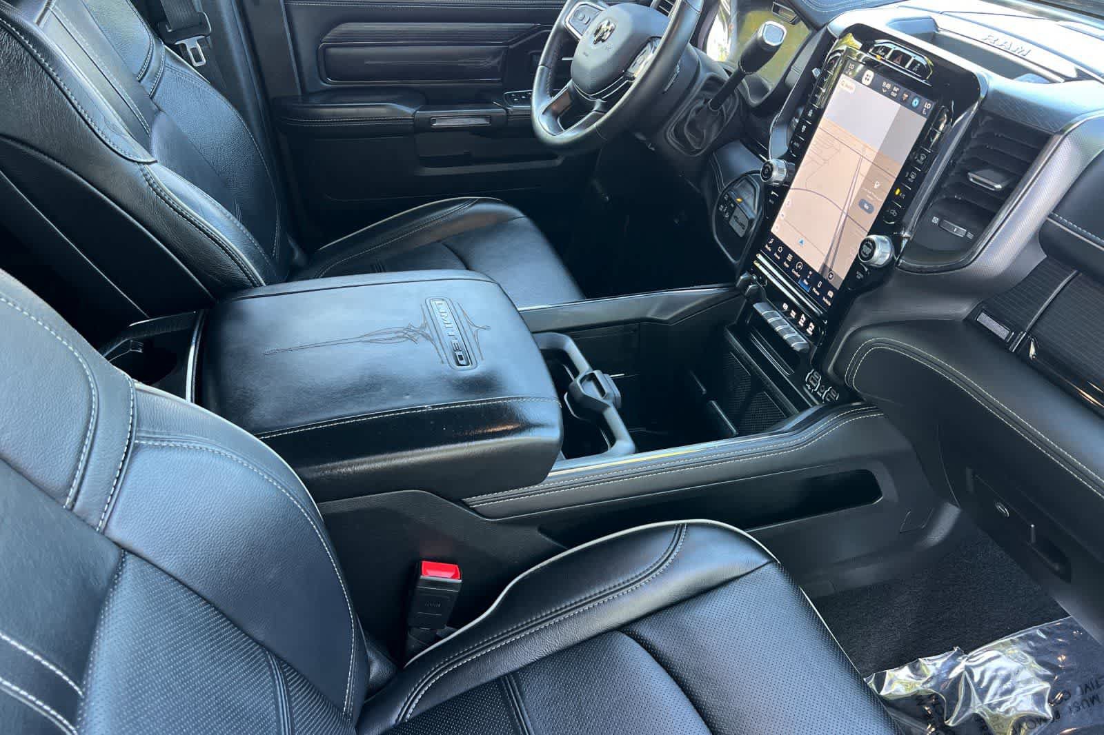 Used 2024 RAM 2500 Limited AWD/4WD image 18