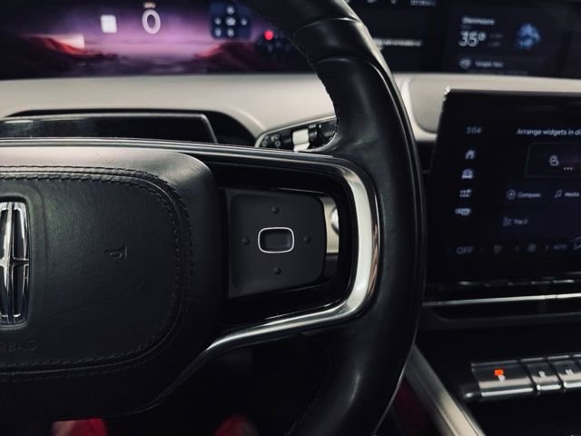 Certified 2024 Lincoln Nautilus Reserve AWD/4WD image 29