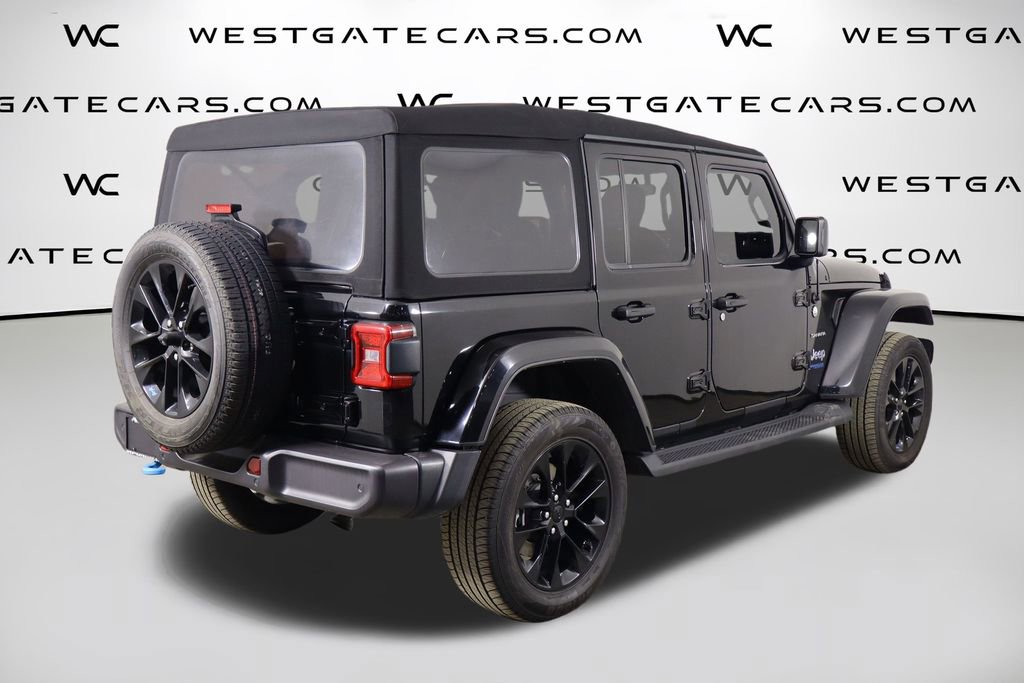 Used 2022 Jeep Wrangler Unlimited Sahara w/ Cold Weather Group AWD/4WD image 44