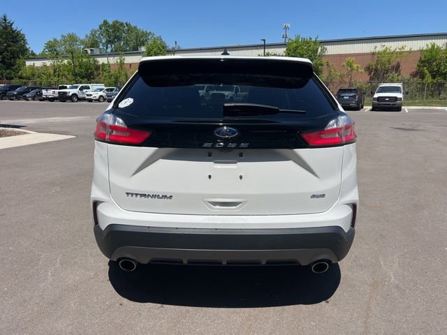 Used 2023 Ford Edge Titanium AWD/4WD image 6