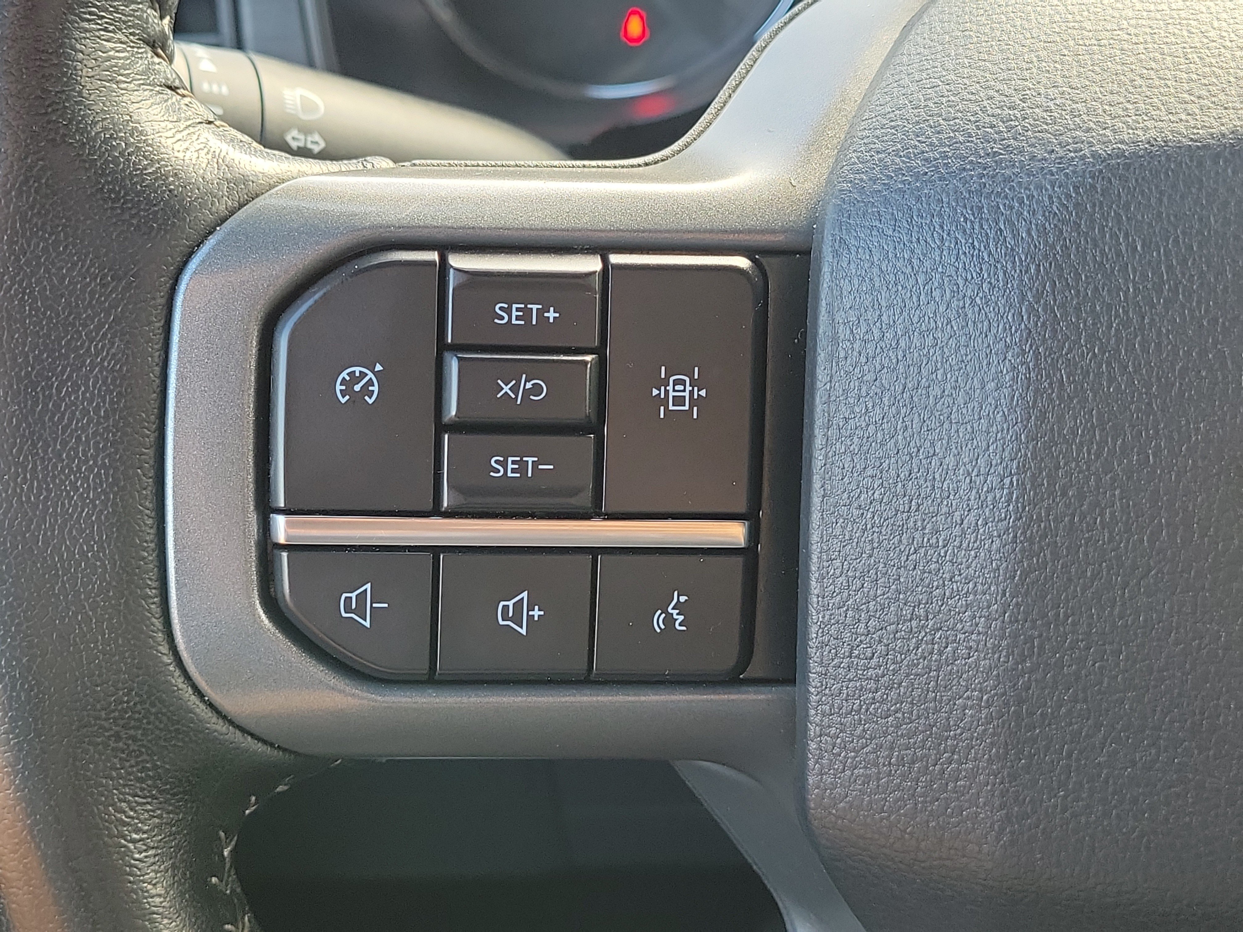 Used 2022 Ford F150 XLT w/ Equipment Group 301A Mid RWD image 20