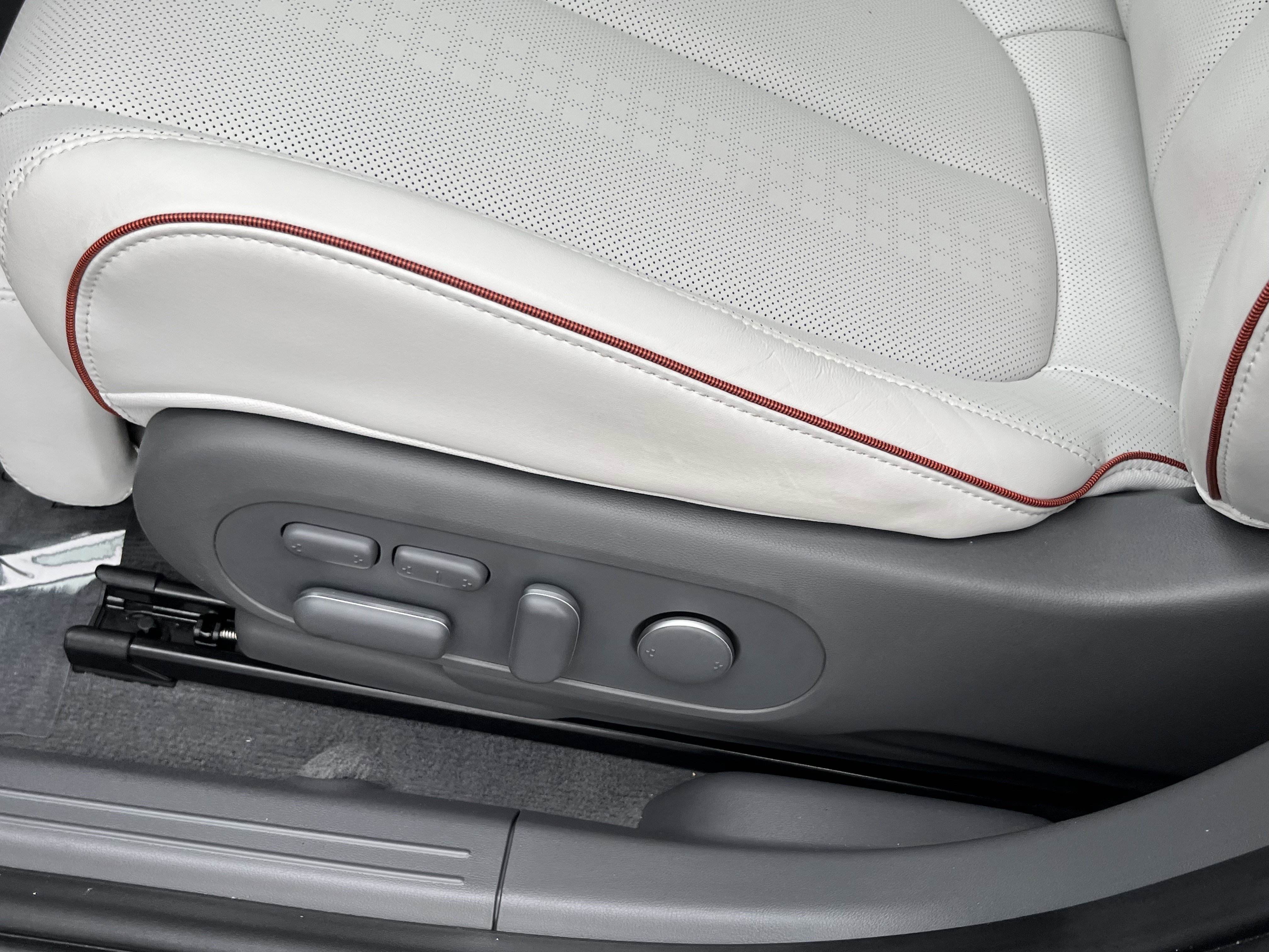 Certified 2023 Hyundai Ioniq 5 Limited RWD image 18