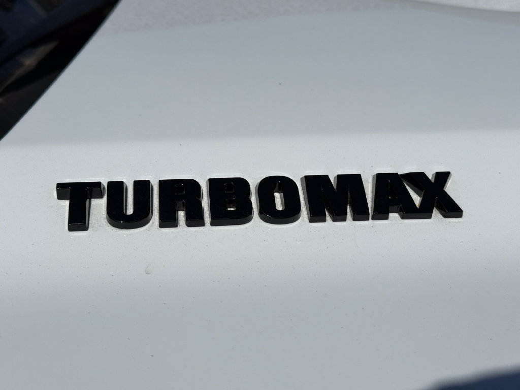 Used 2026 Chevrolet Silverado 1500 Custom w/ Turbomax Blackout Package AWD/4WD image 14