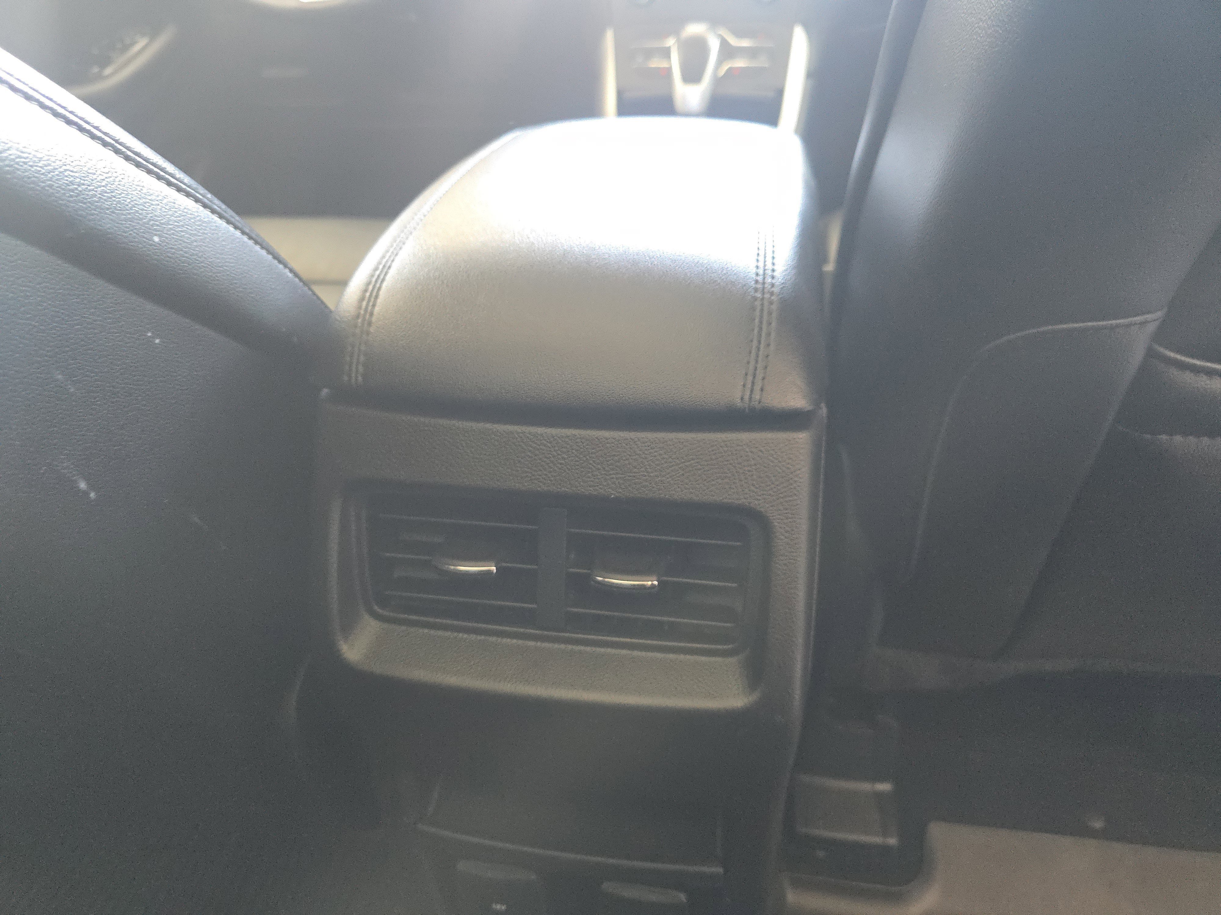 Used 2015 Ford Edge SEL w/ Equipment Group 201A image 25