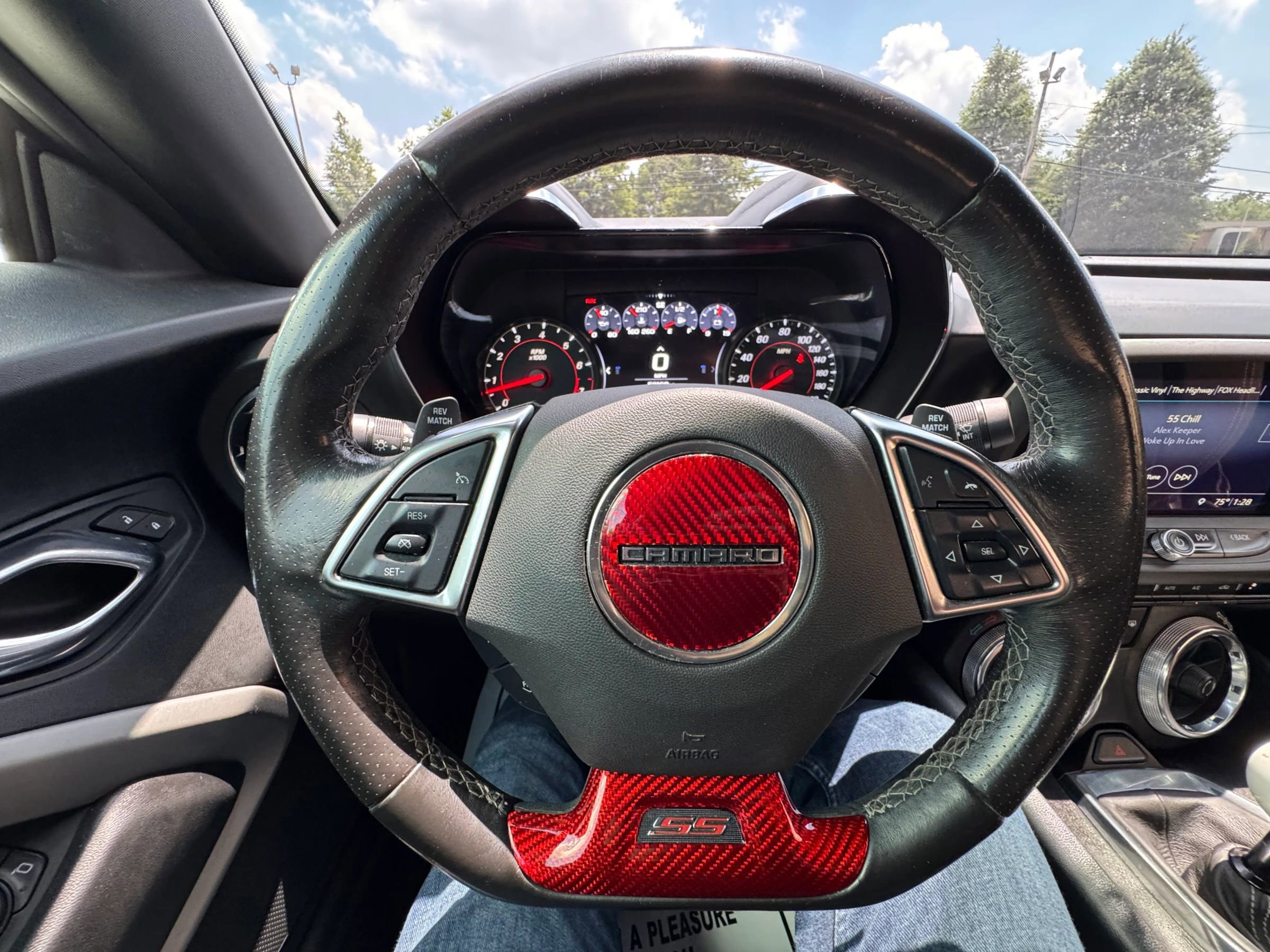 Used 2019 Chevrolet Camaro SS image 23