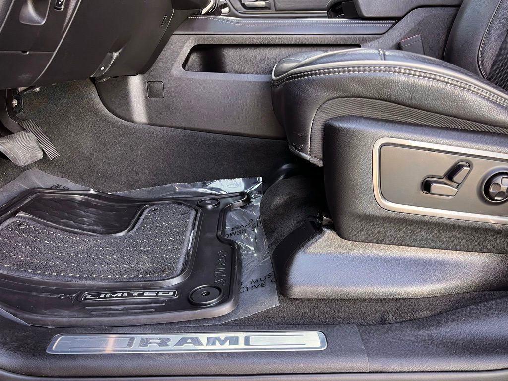 Used 2020 RAM 1500 Limited image 40