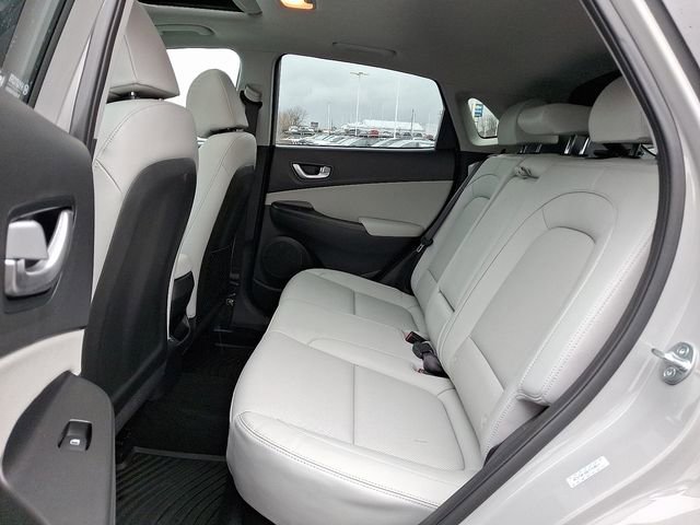 Used 2023 Hyundai Kona Limited w/ Cargo Package image 10