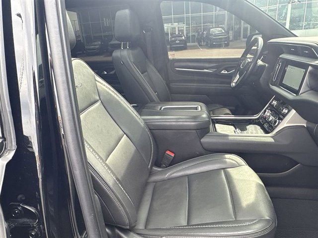 Certified 2022 GMC Yukon Denali w/ Denali Premium Package image 28