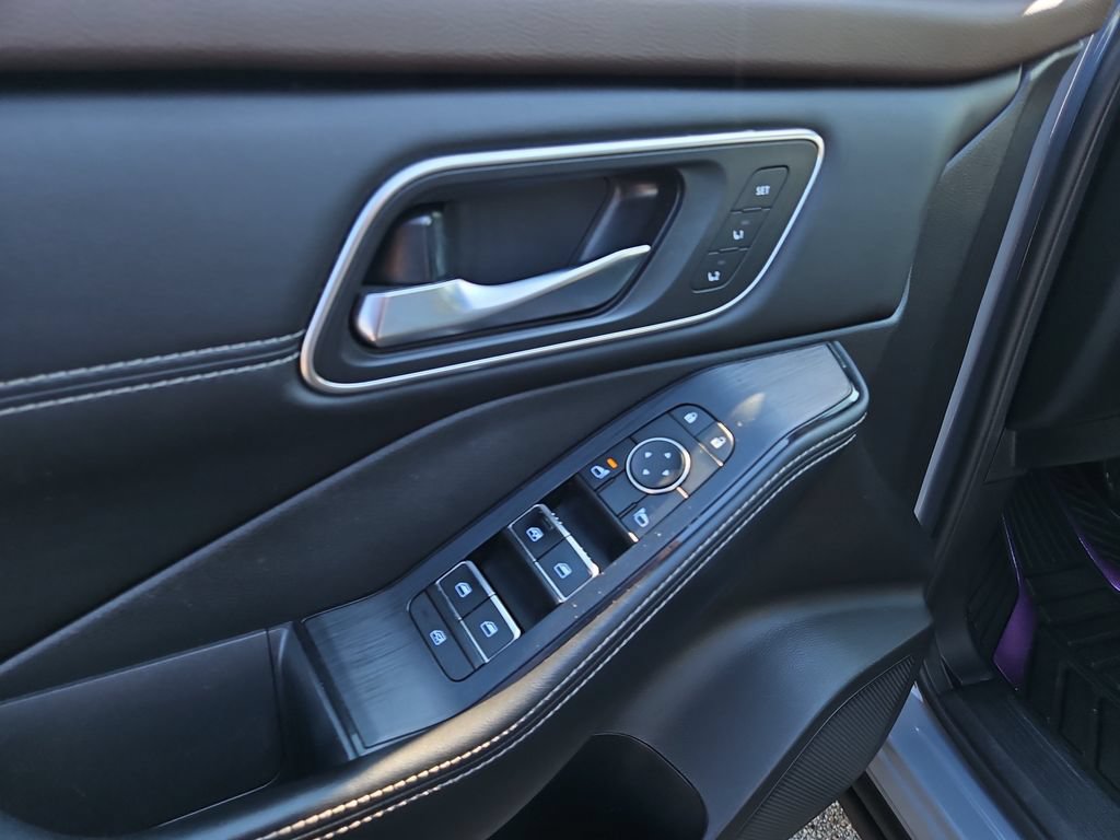 Used 2021 Nissan Rogue SL w/ Premium Package FWD image 21