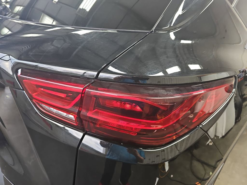 Used 2025 Chevrolet Blazer LT AWD/4WD image 32