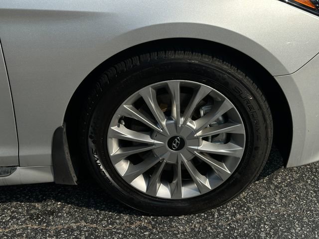 Used 2015 Hyundai Sonata Limited w/ Option Group 06 image 10