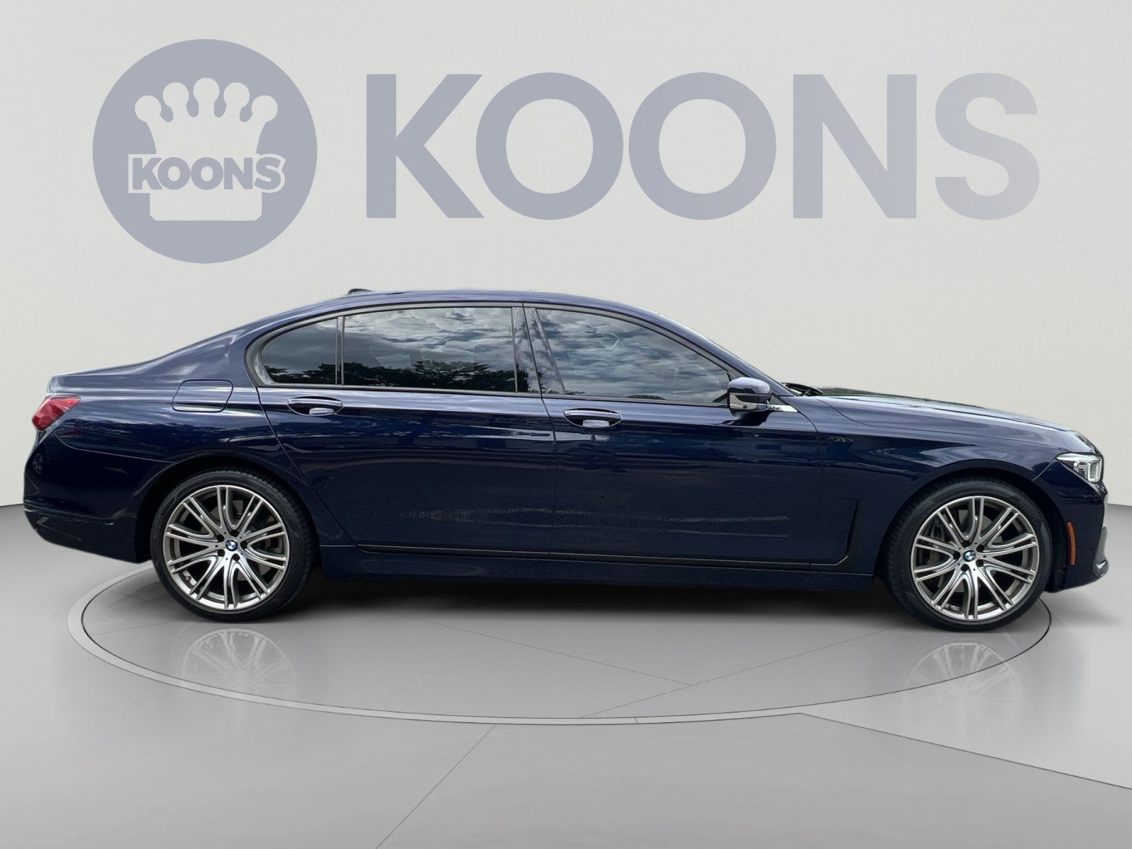 Used 2022 BMW 750i xDrive w/ Executive Package AWD/4WD image 8