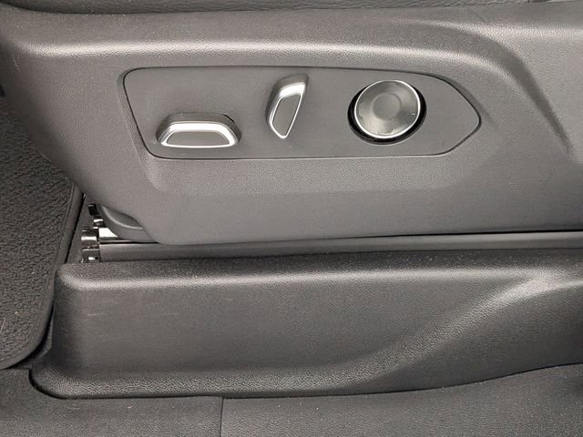 Certified 2025 GMC Yukon Denali image 14