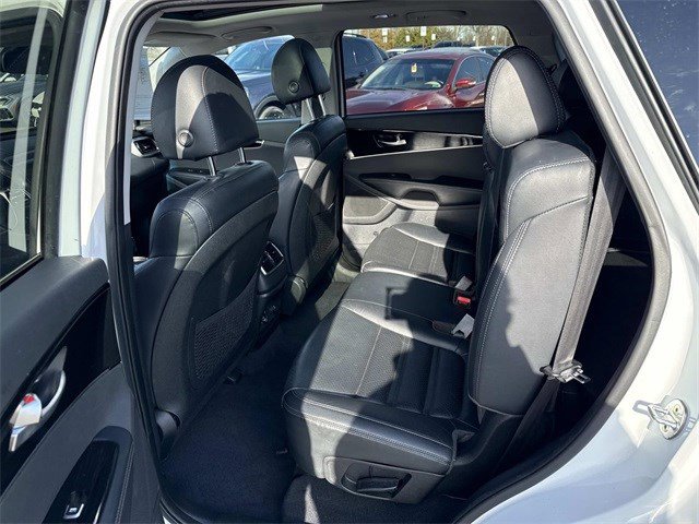 Used 2020 Kia Sorento EX image 17