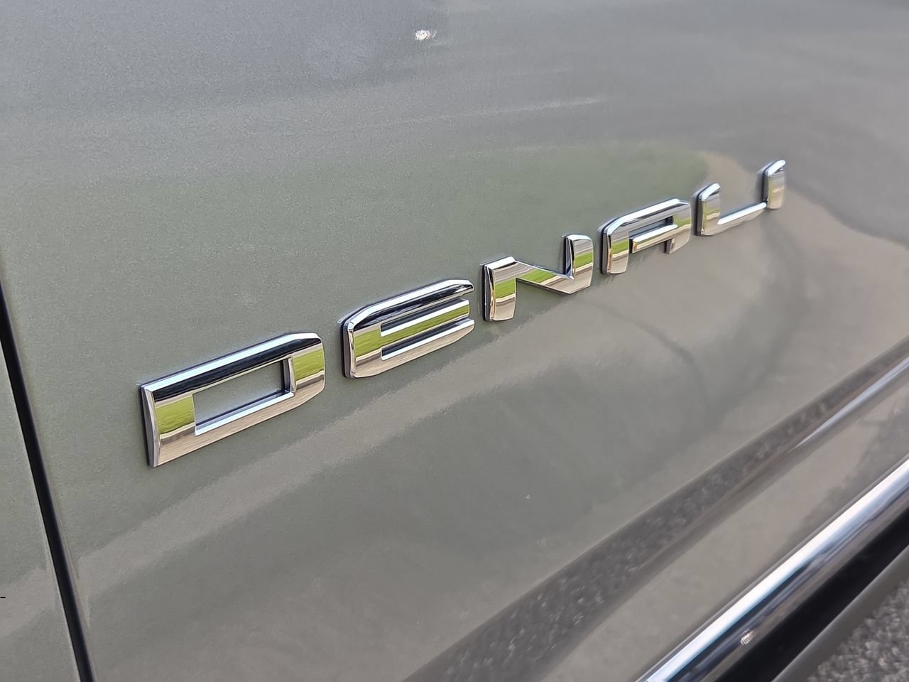 New 2026 GMC Yukon XL Denali Ultimate AWD/4WD image 33