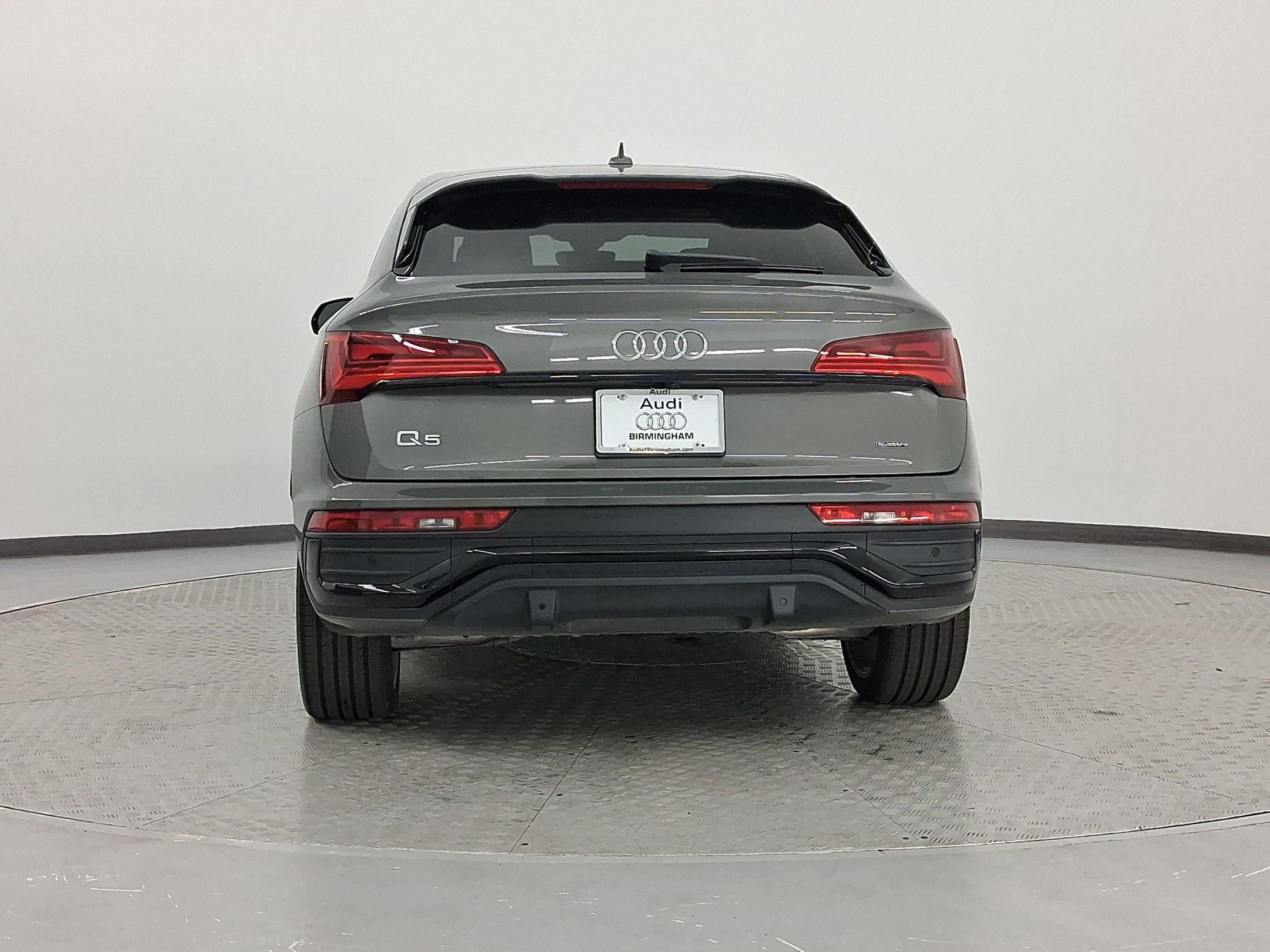 Used 2023 Audi Q5 2.0T Premium Plus w/ Premium Plus Package image 10